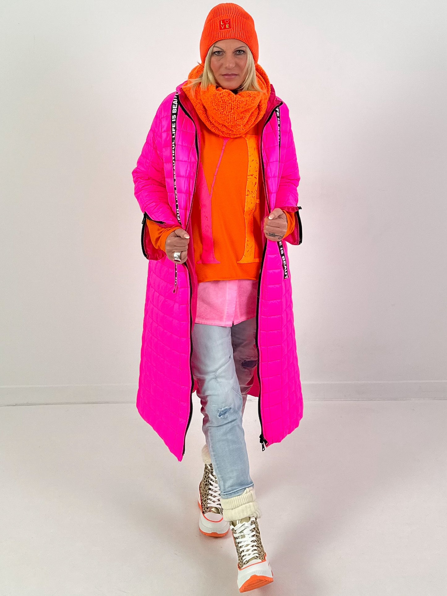 Jas model "Street Active" - ​​neonroze