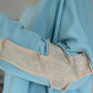 Oversized Sweater mit Strasskreuz - hellblau-beige