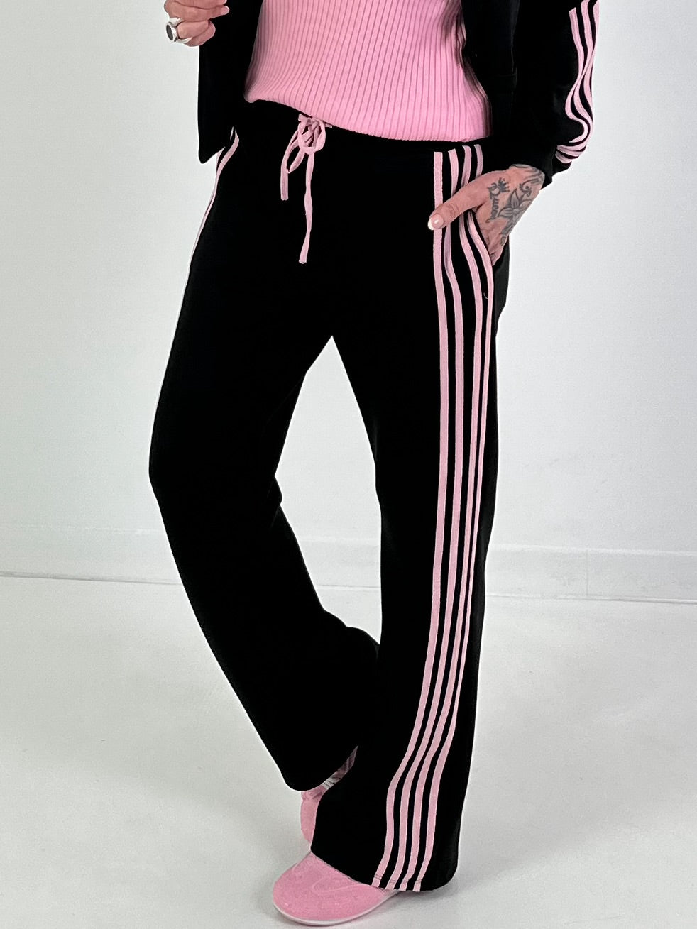 Hose mit Streifendetails - schwarz