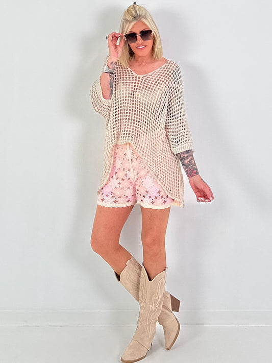 Oversized crochet sweater - beige