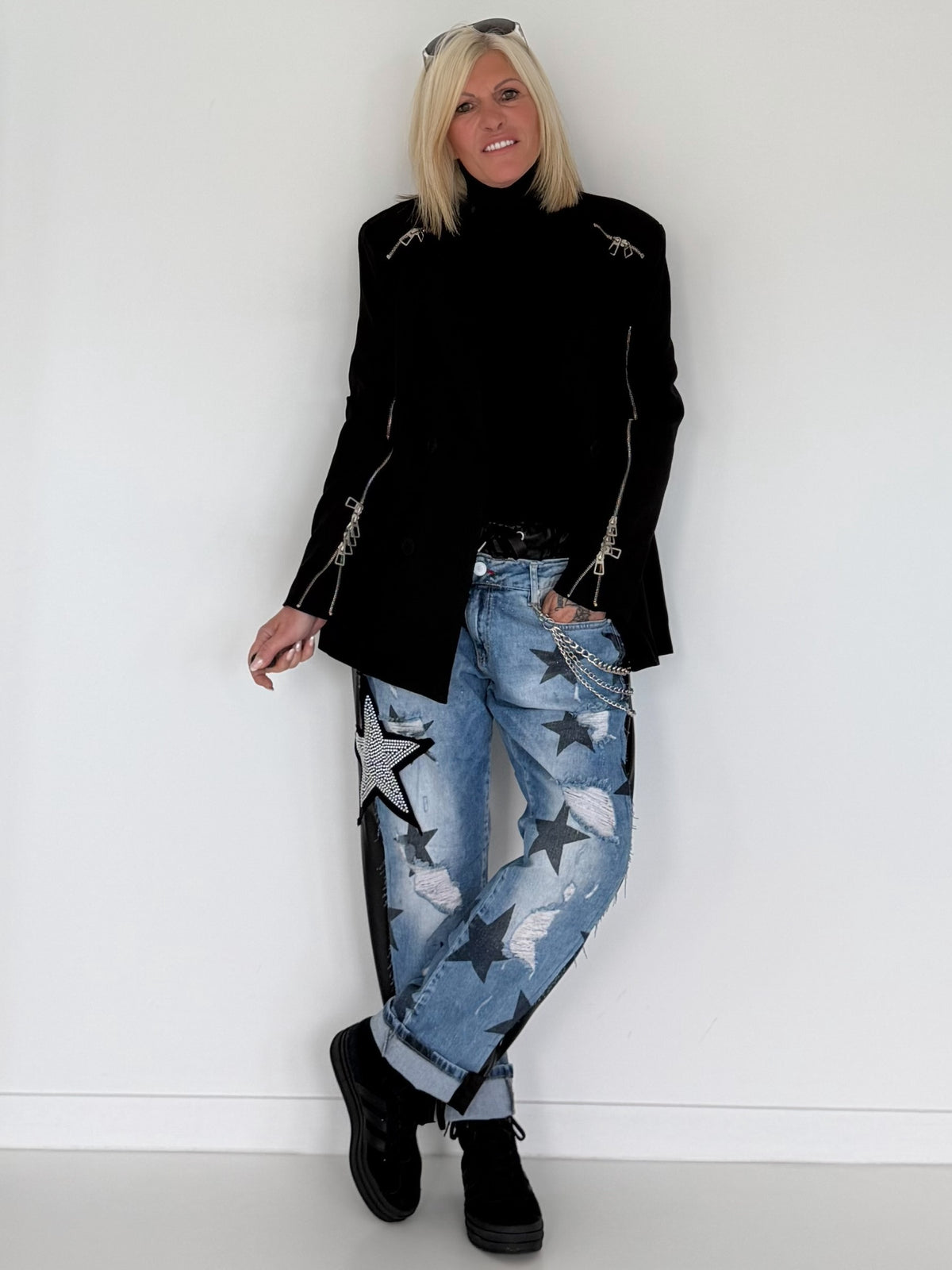 Stylischer Blazer mit Reißverschlüssen  - schwarz