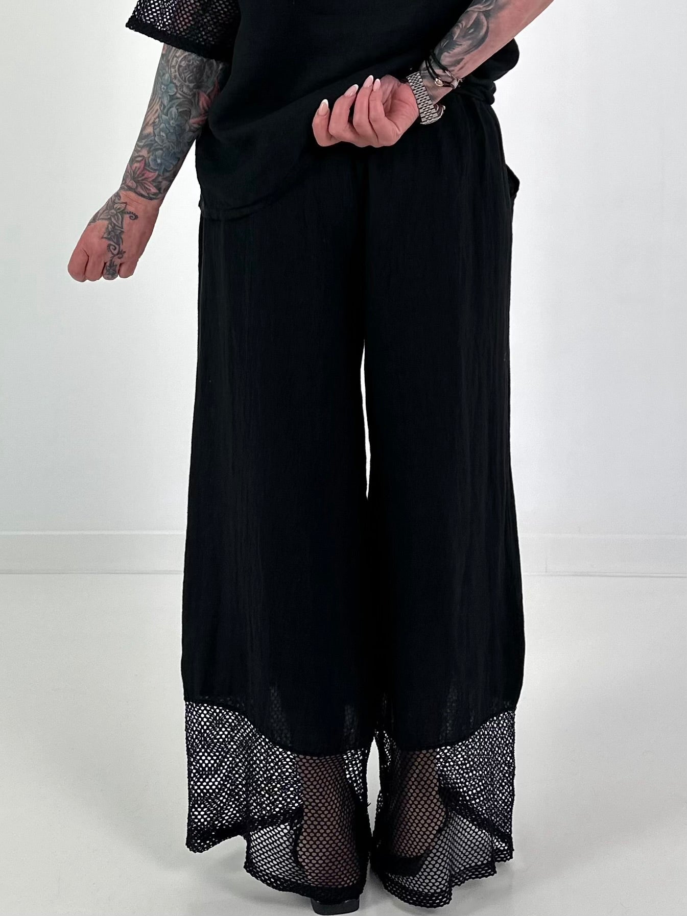 Wide-leg linen trousers - black