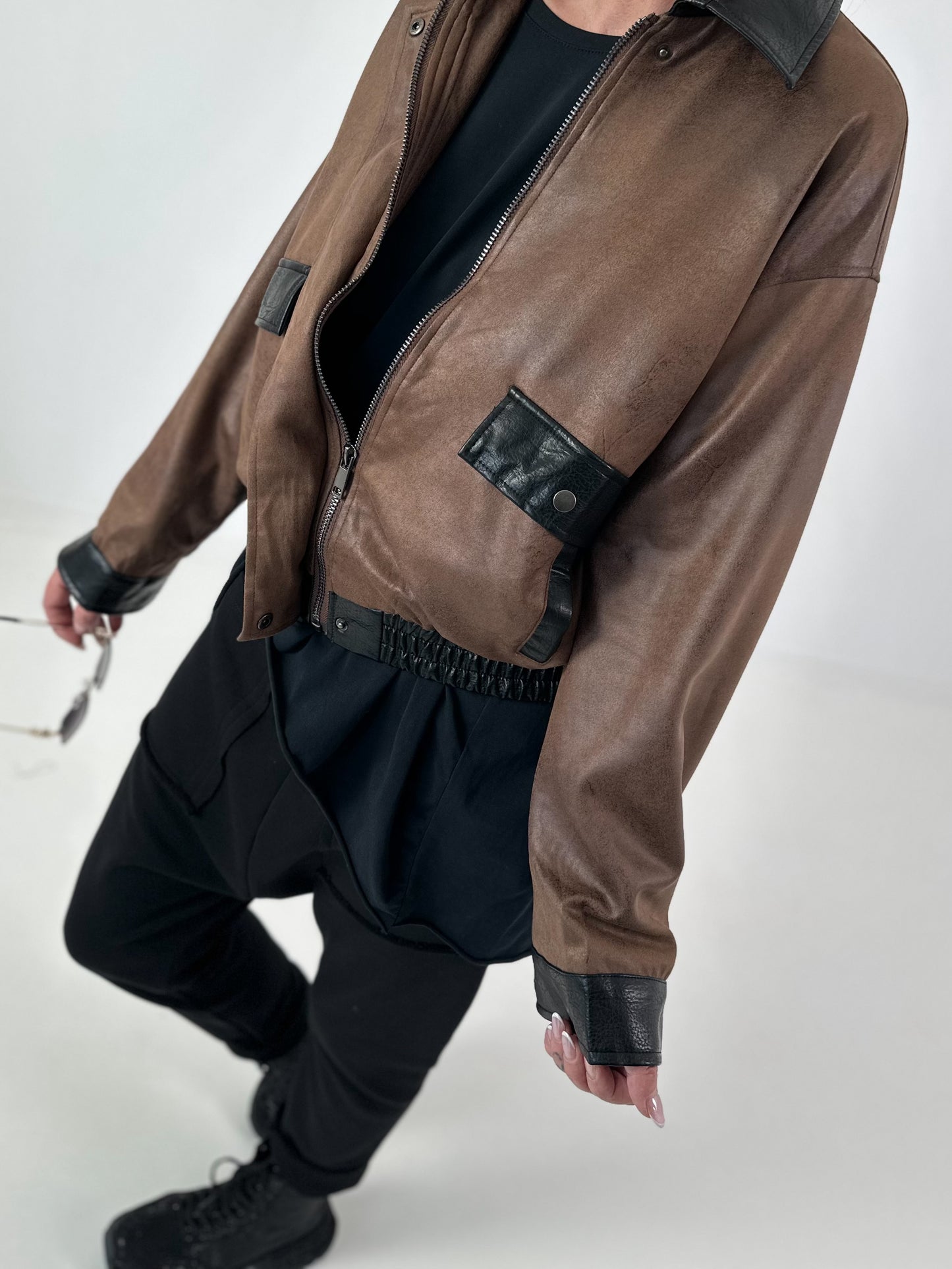 Vintage blouson in leather look - mocha