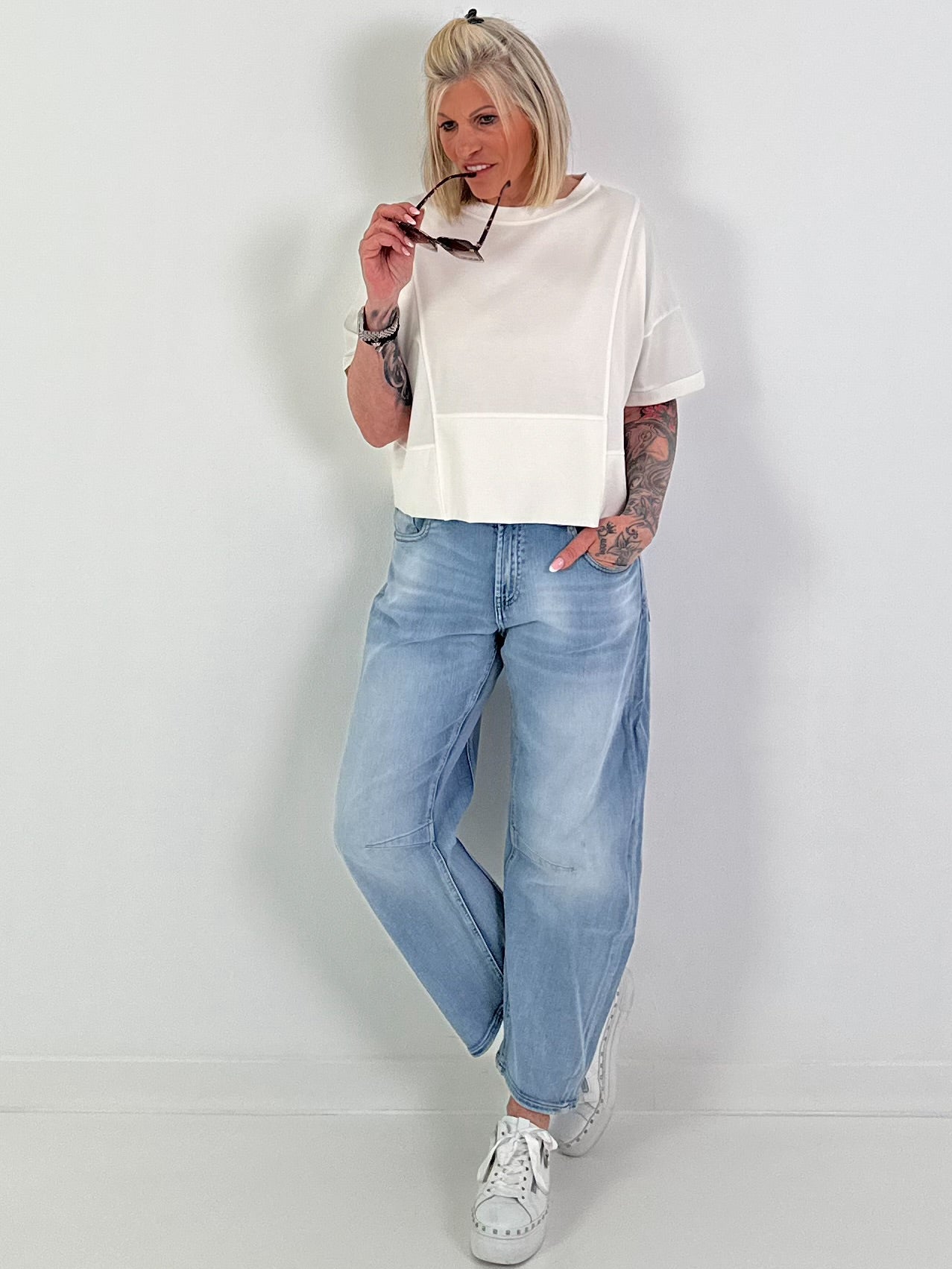 T-shirt with seam details - ecru