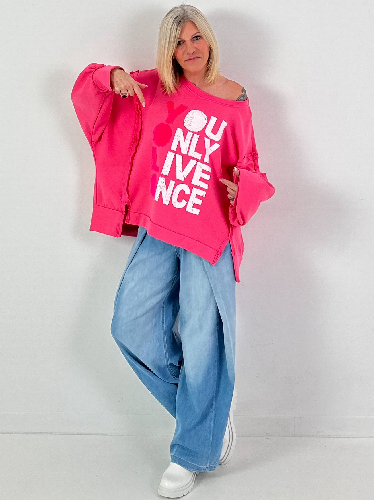 Sweatshirt Modell "YOLO" - pink