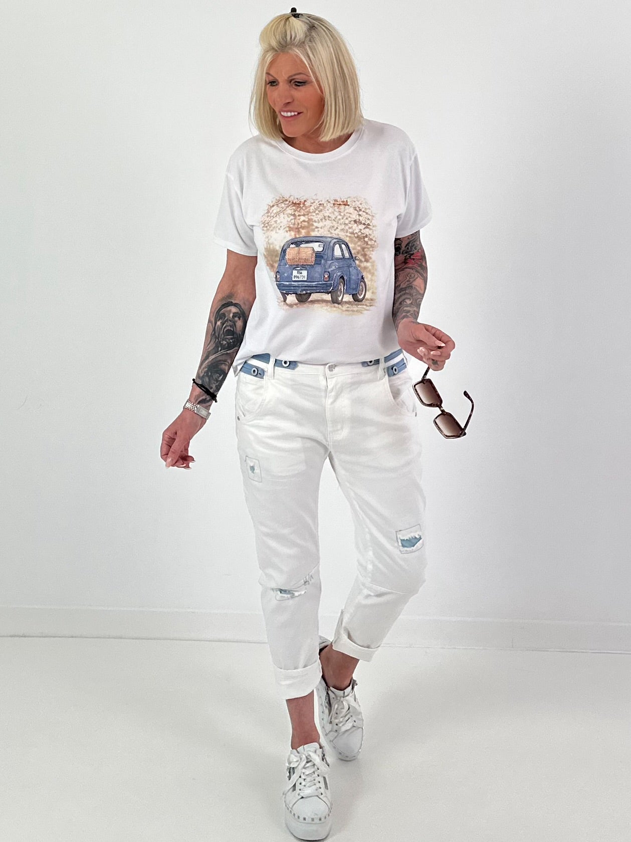 T-shirt Glitter Car - white-blue