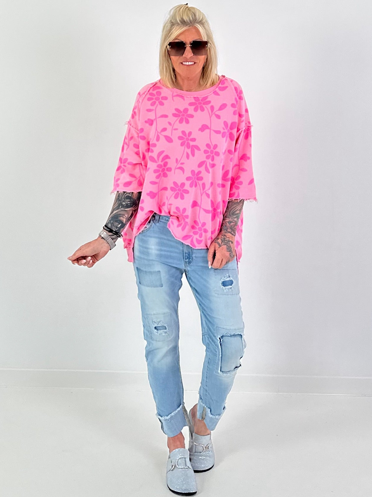 Sweater with floral all-over print - pink