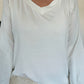Basic Shirt mit V-Neck - weiss