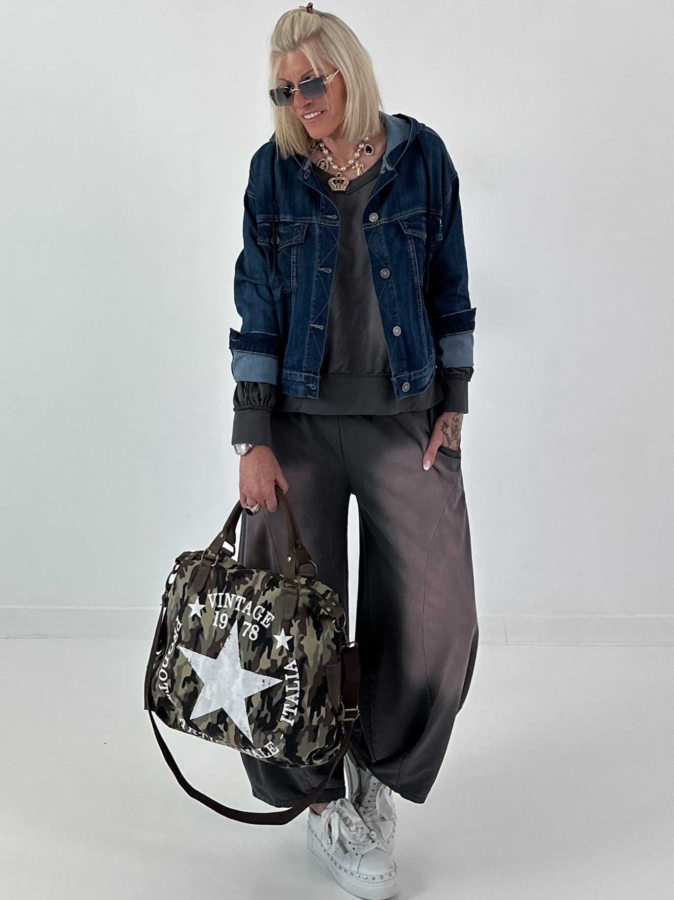Lässiges Sweatshirt im Used-Look - anthrazit
