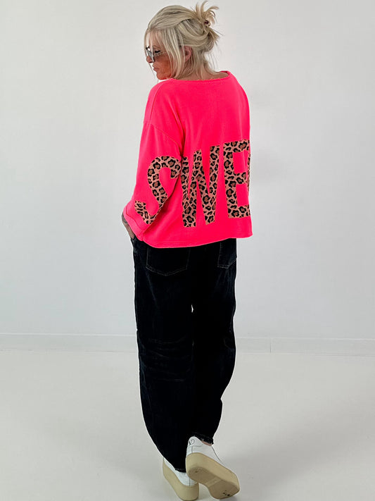 Sweatshirt SWEET met luipaardprint - neonroze