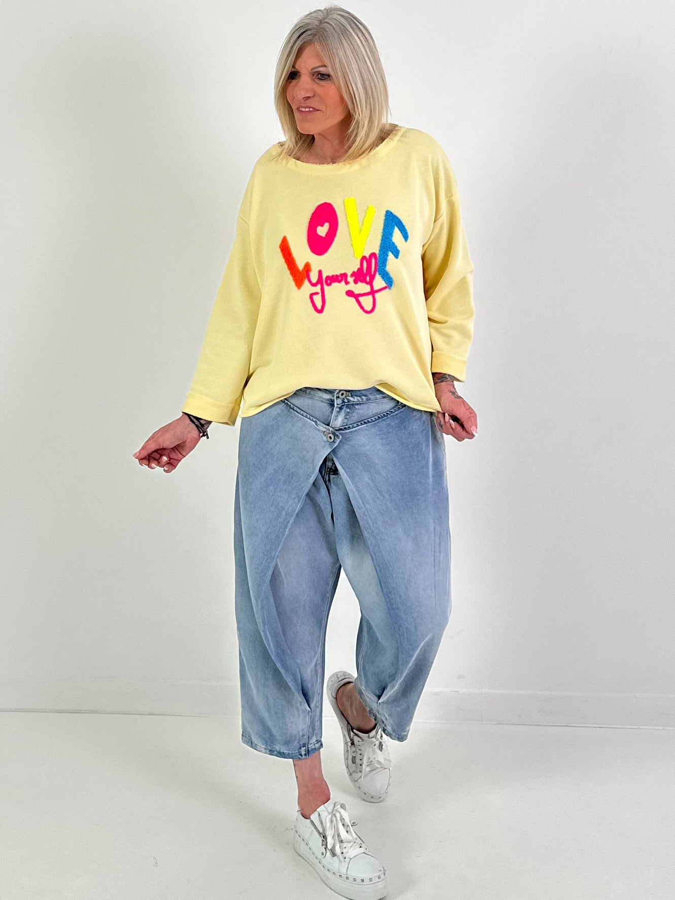 Sweater model "Love yourself" - yellow