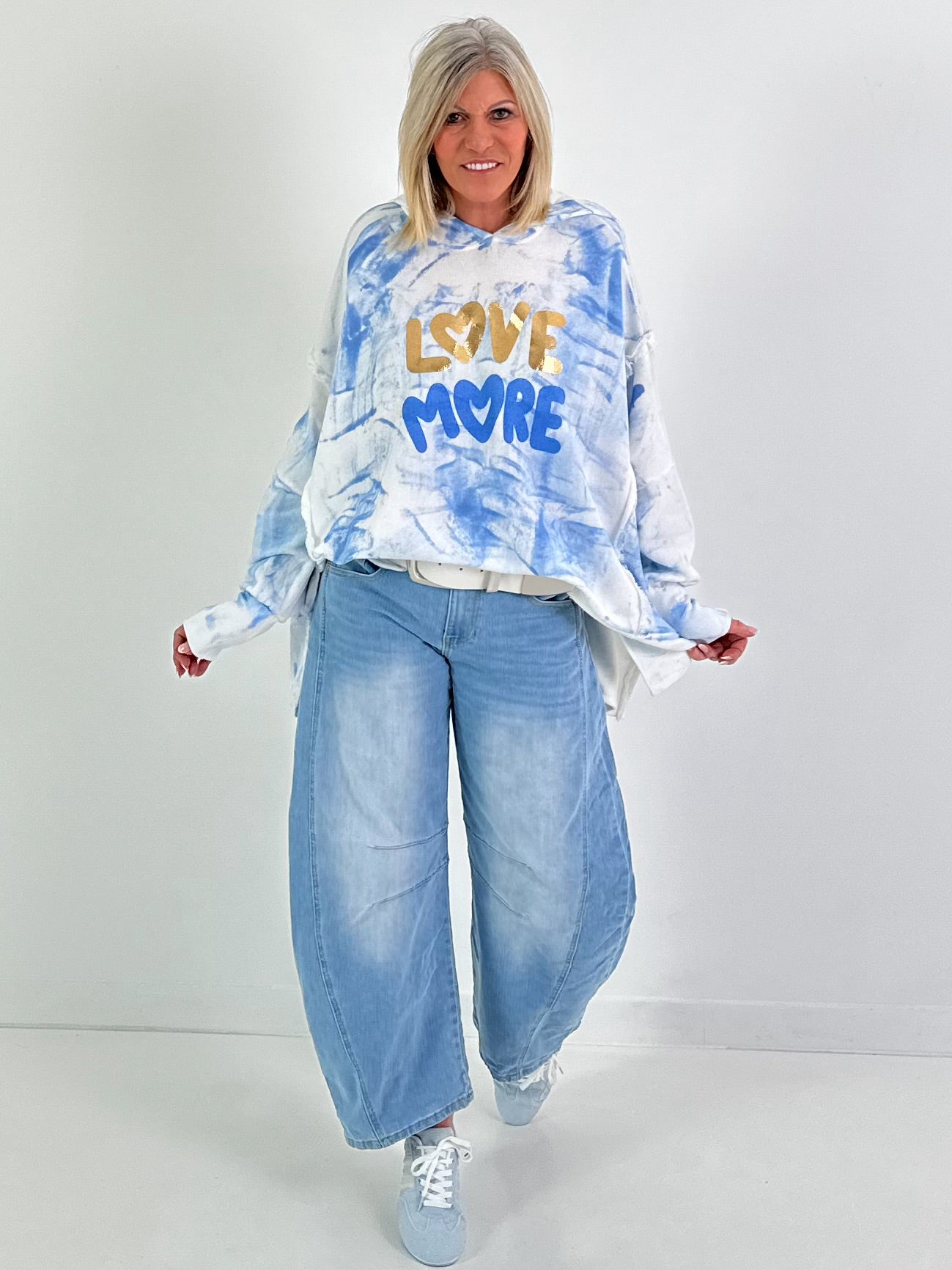 Oversized Hoodie Love - hellblau