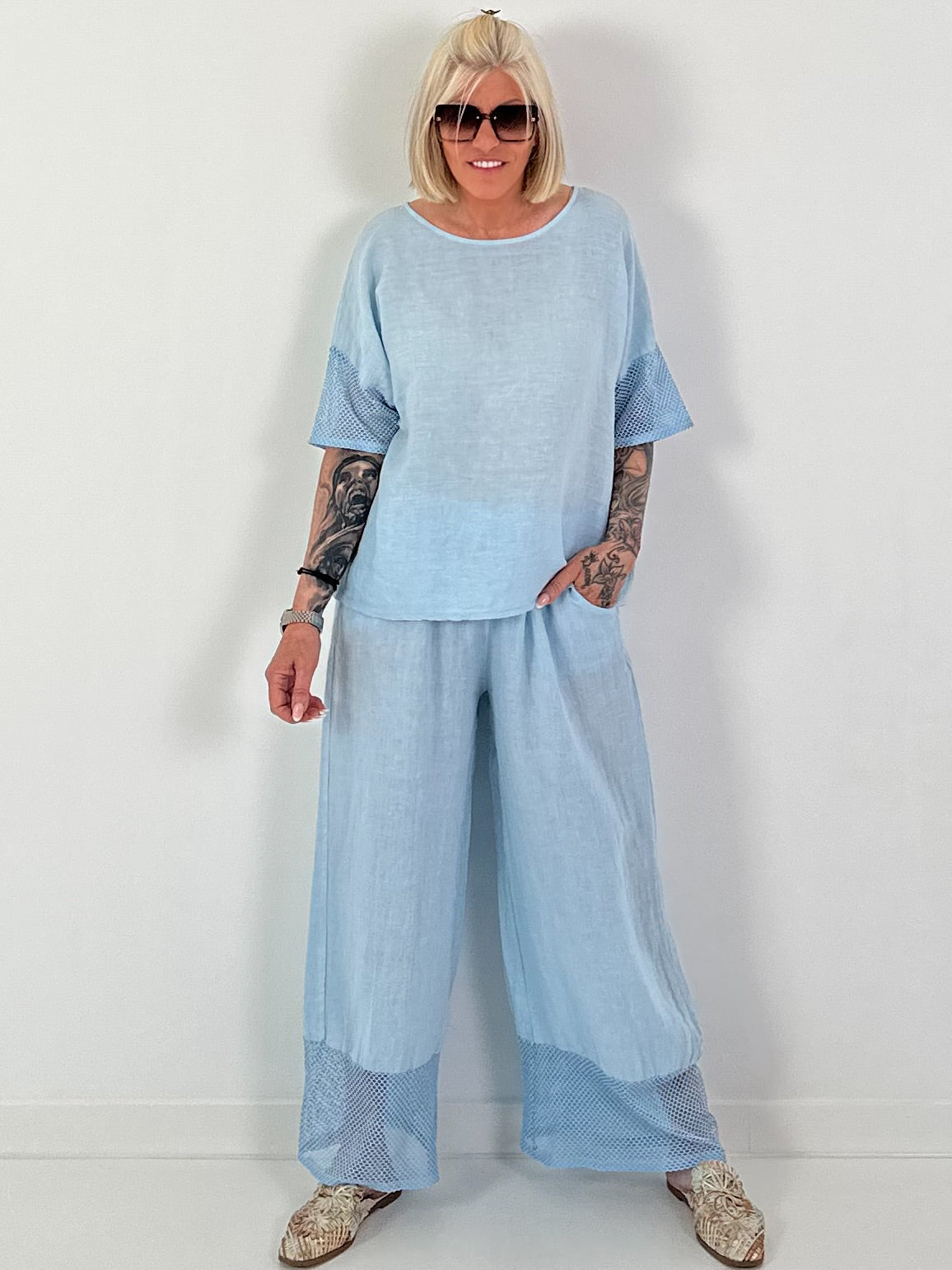 Linen shirt with short sleeves - light blue