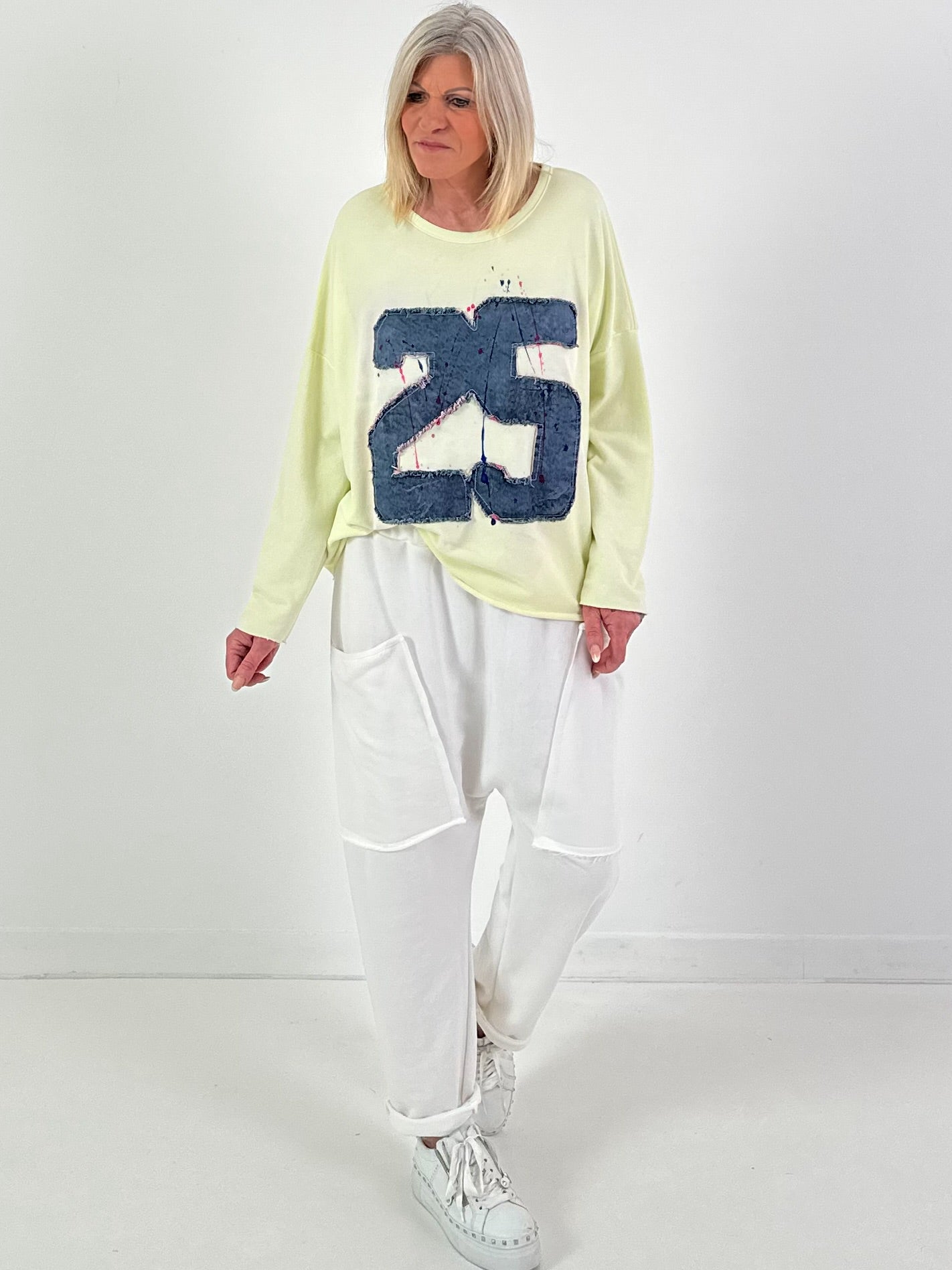 Shirt Modell "25" - pastellgelb