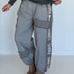 Hose mit City-Statement-Print - grau