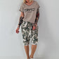 T-Shirt in edlem Materialmix - taupe