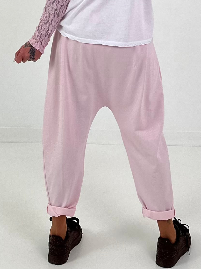 Baggy pants with decorative scarf - pink
