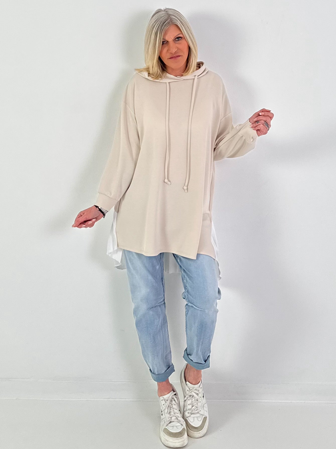 Long Hoodie mit Plissee-Einsatz - beige