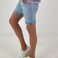 Jeansshort mit Ösen-Abschlüssen - hellblau