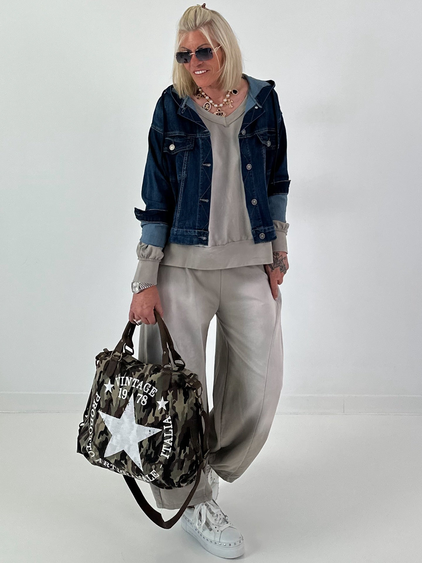 Jeansjacke im Used-Look mit Kapuze - denim