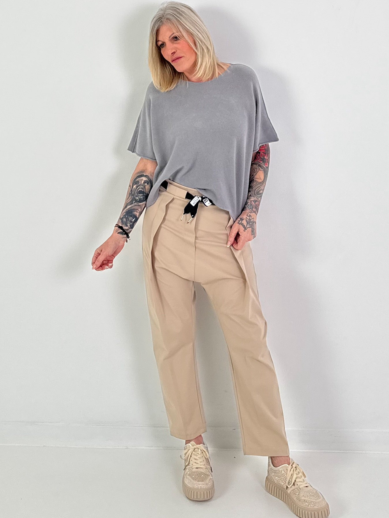 Gebreide trui met korte mouwen - grijs