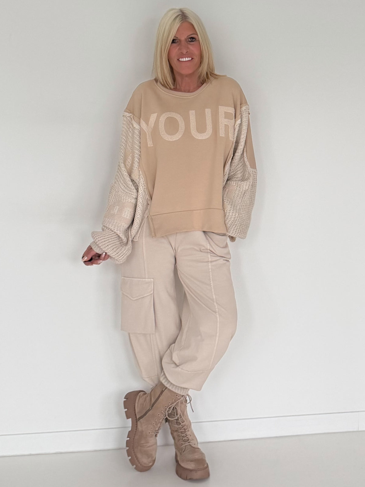 Sweater with knitted inserts - beige