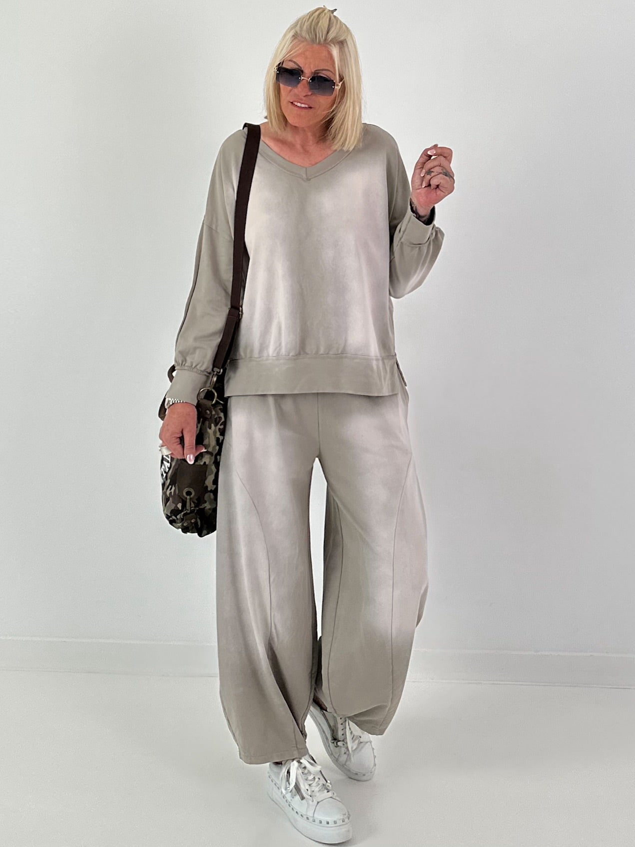 Lässiges Sweatshirt im Used-Look - taupe