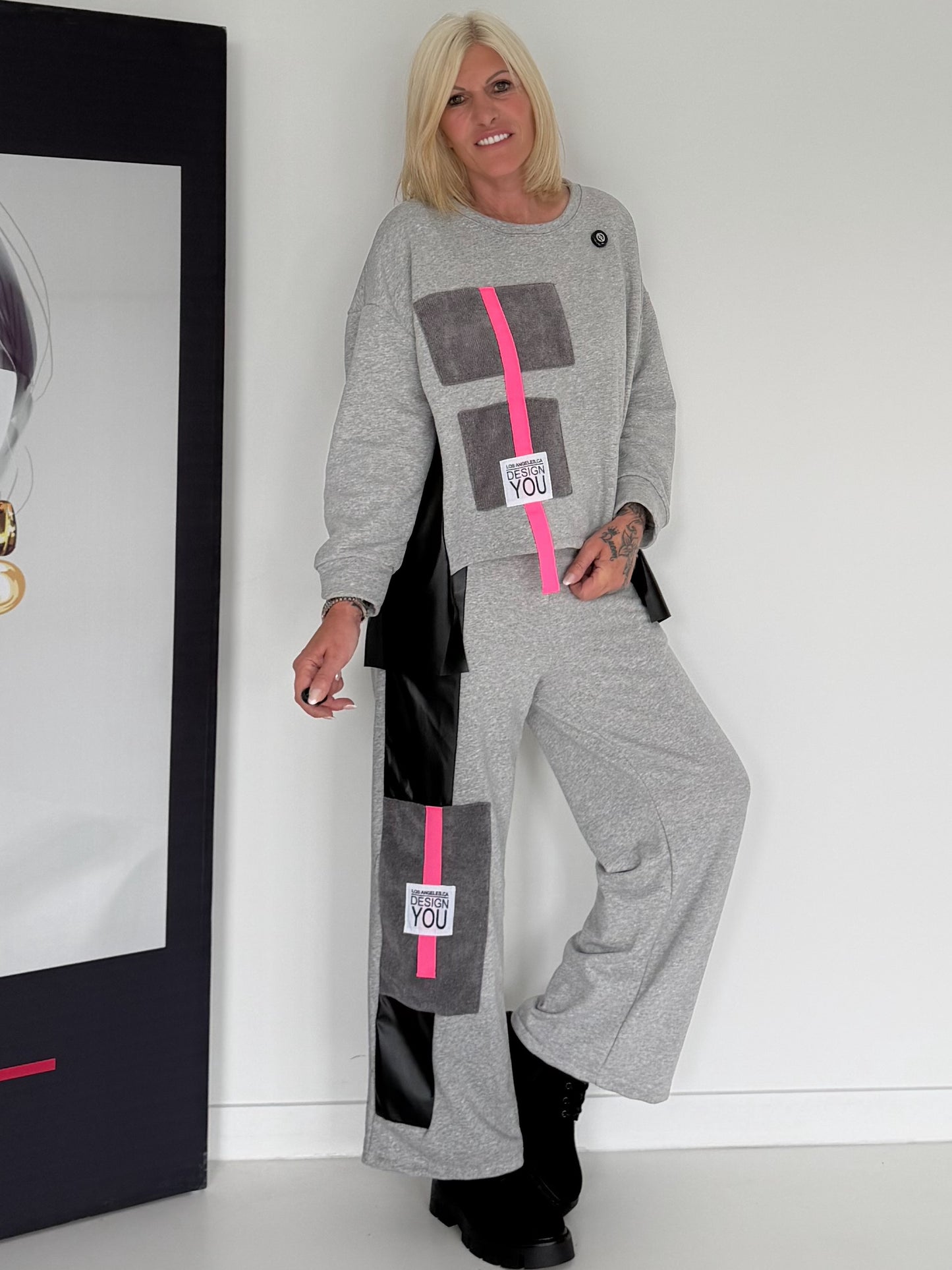 Casual two-piece set with faux leather and corduroy details - light grey