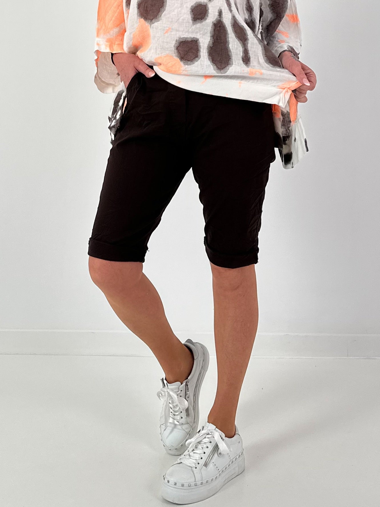 Shorts with elastic waistband - chocolate