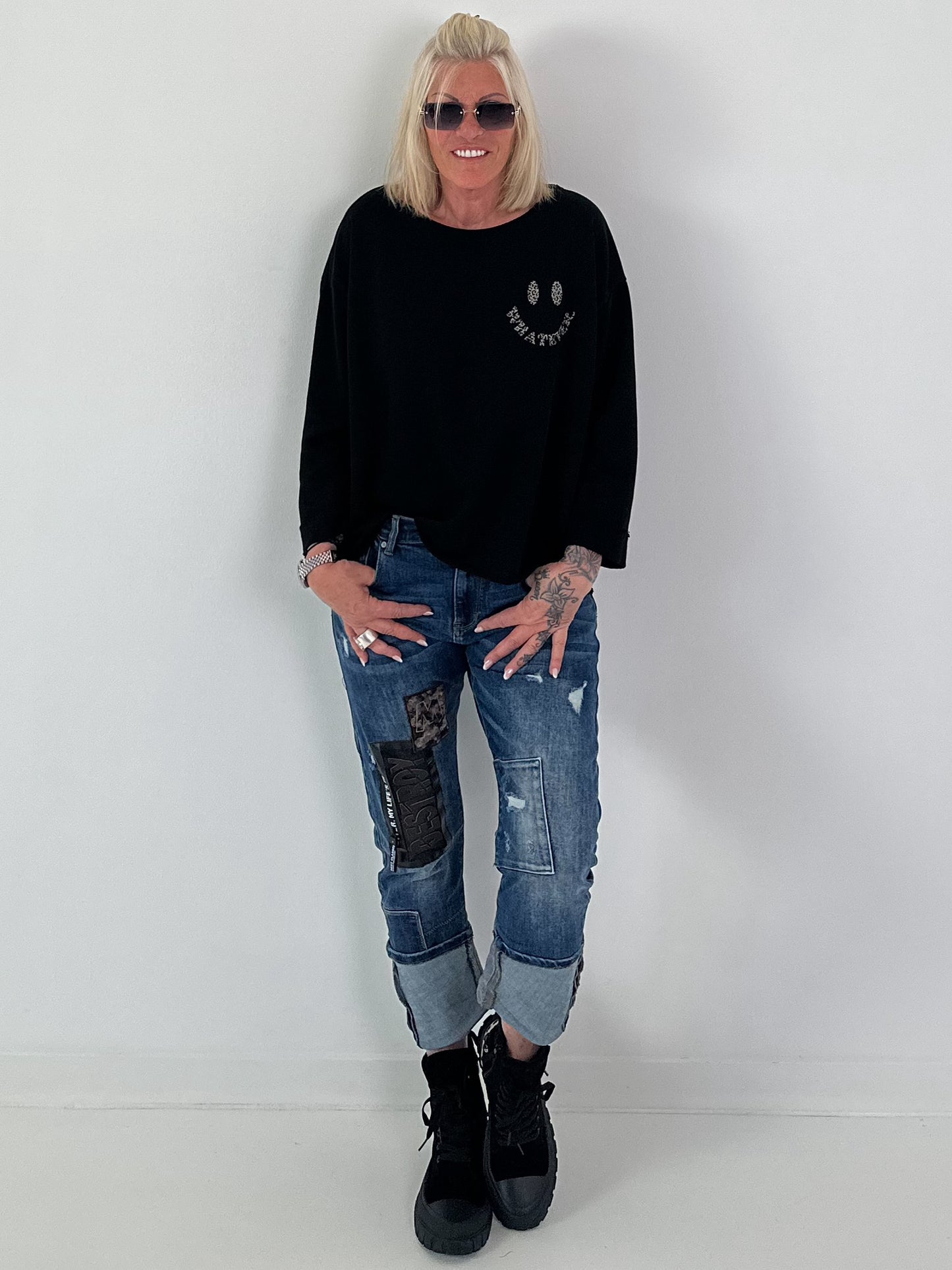 Sweatshirt mit Leo-Print - schwarz