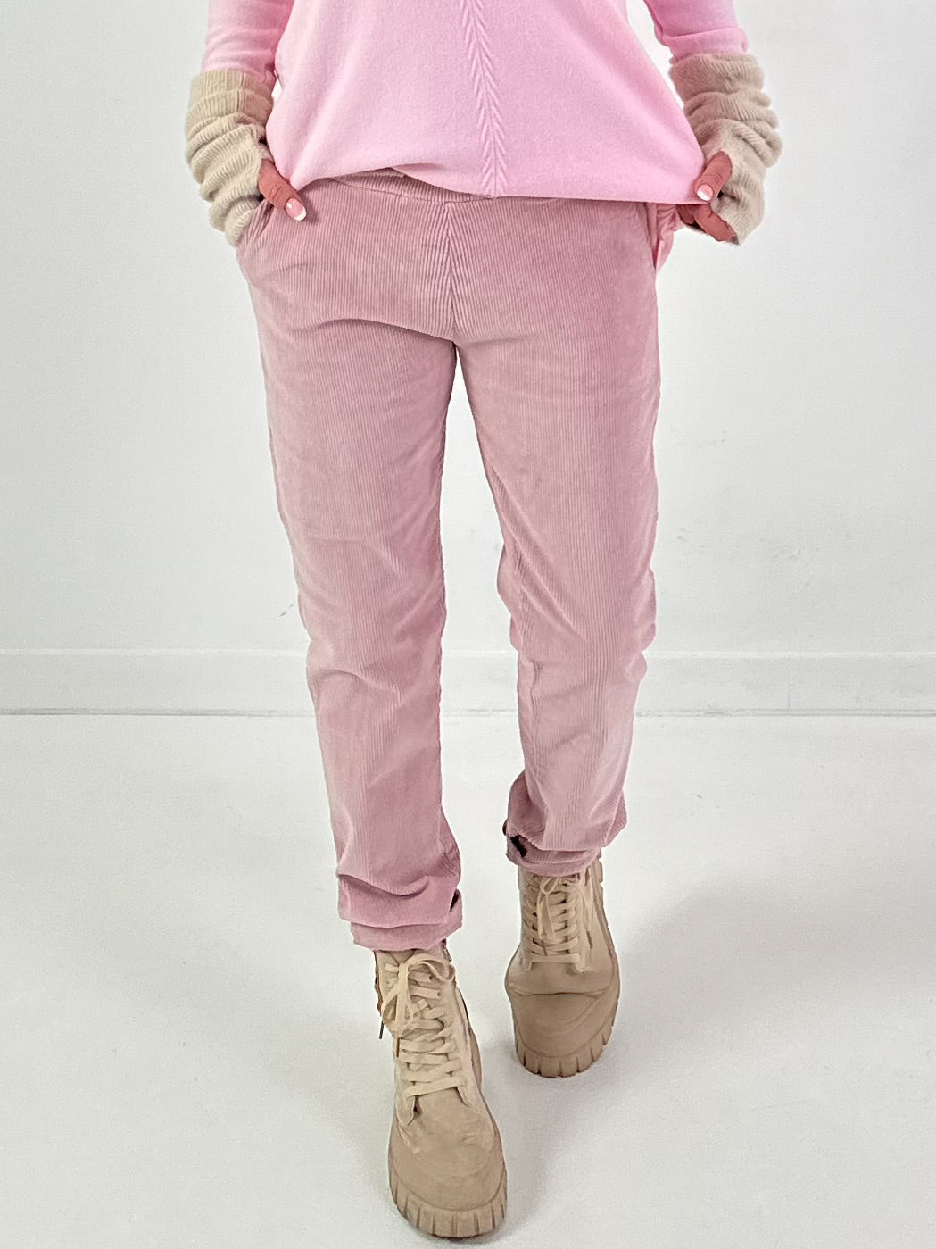 Corduroy trousers model "Easy Fit" - pink