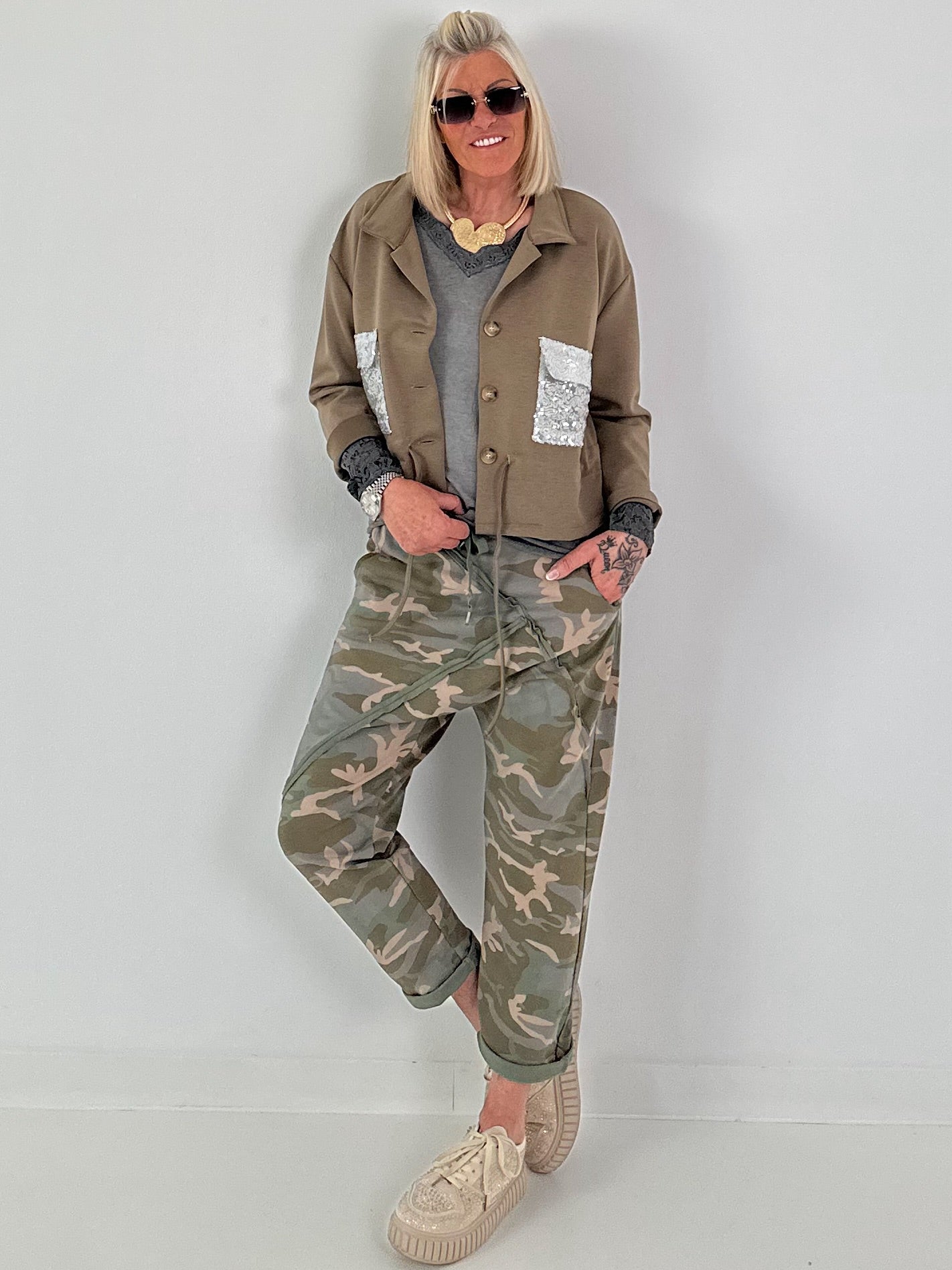 Jacke mit Pailletten Taschen- taupe