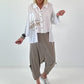 Bluse mit Cold Shoulder und fransigen Abschlüssen - weiss