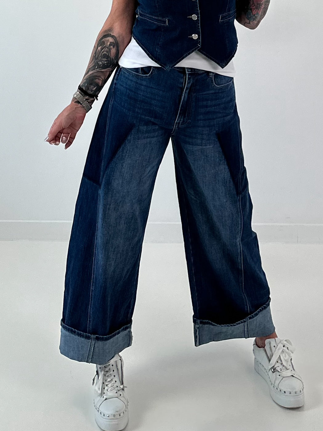 Jeans mit weitem Bein - denim