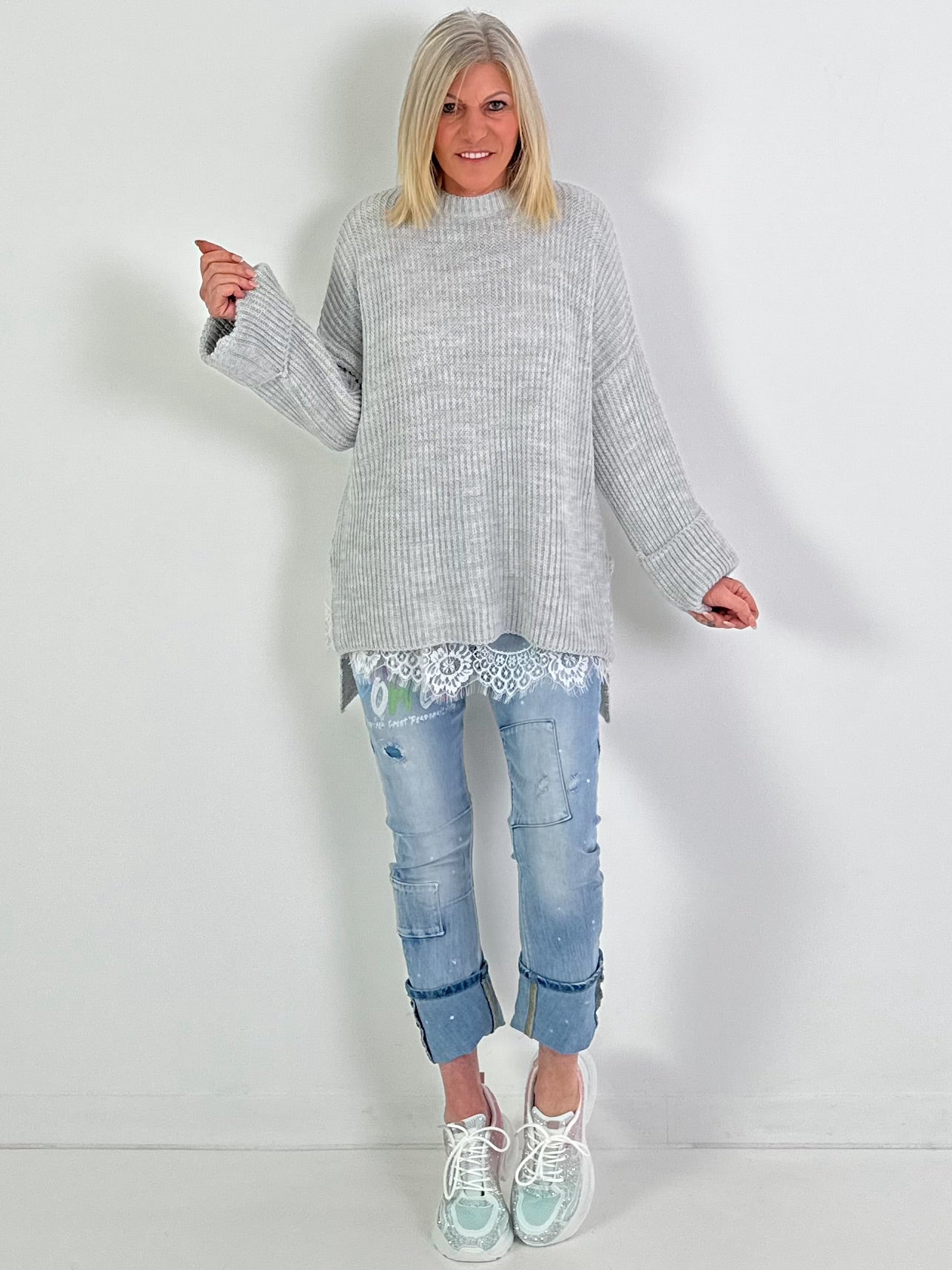 Trui model "Side Slit" - grijs