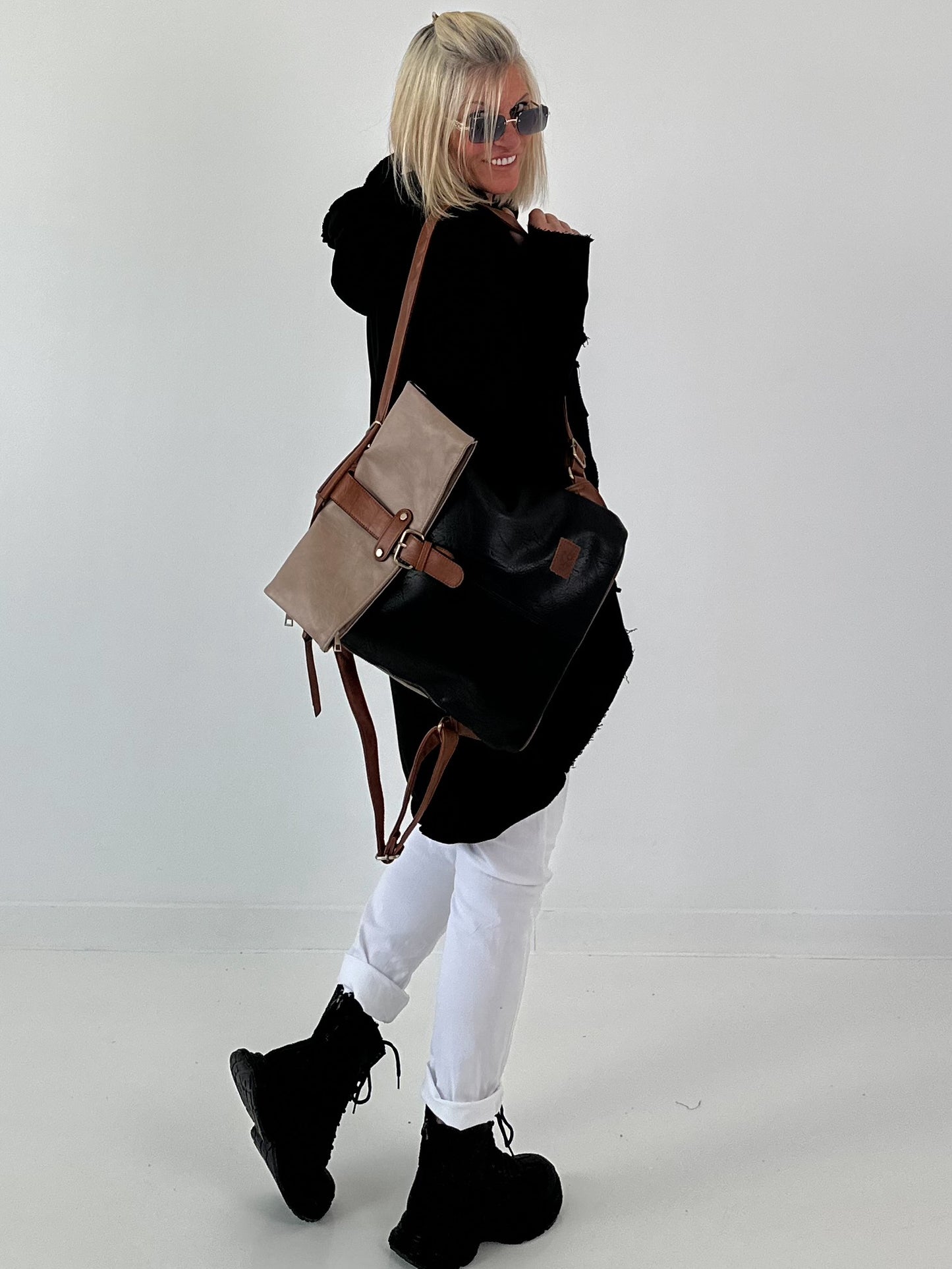 Backpack in vintage leather look - Black - Mud