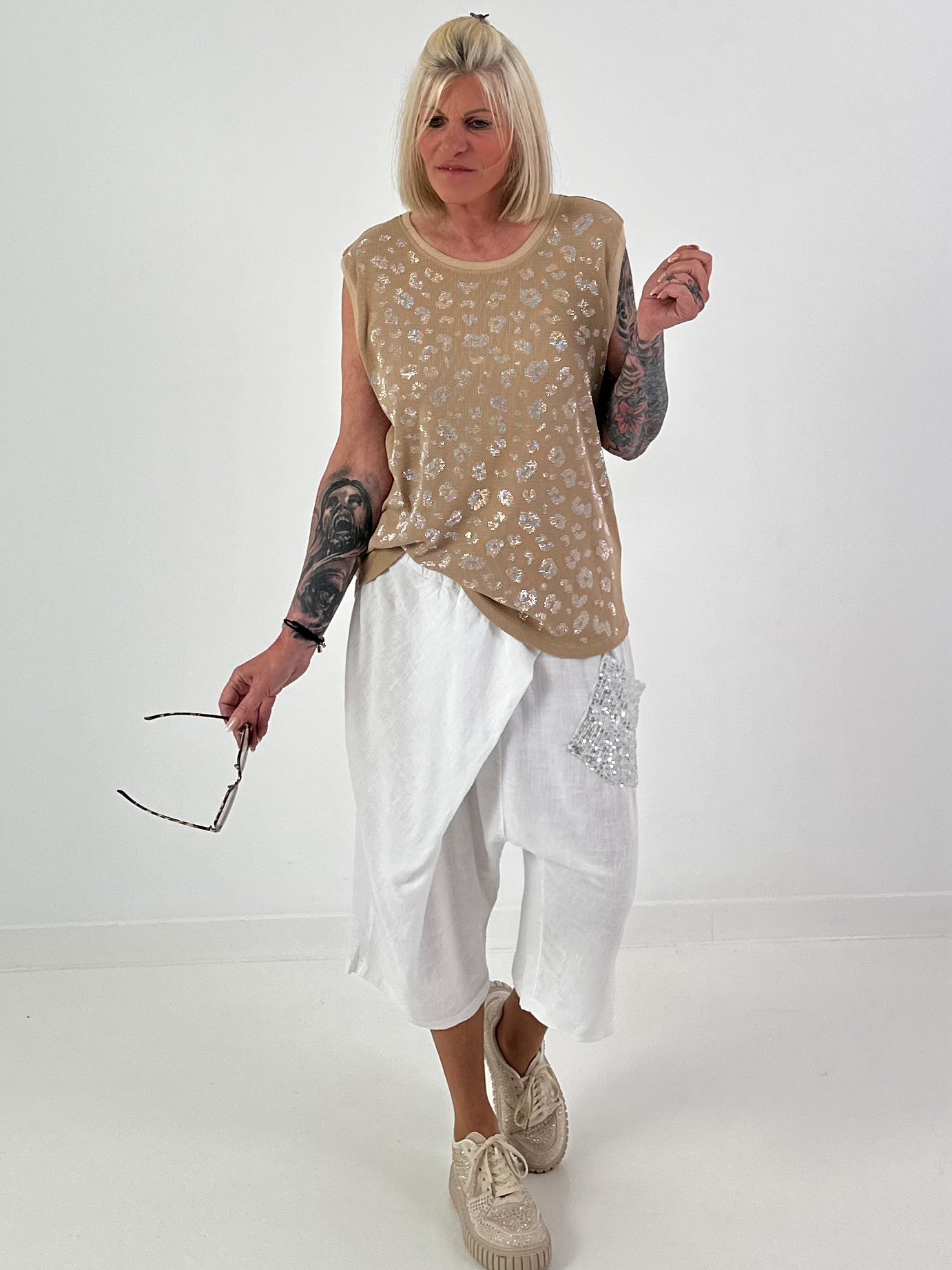 Ripp Top mit Glitzer Leo - camel