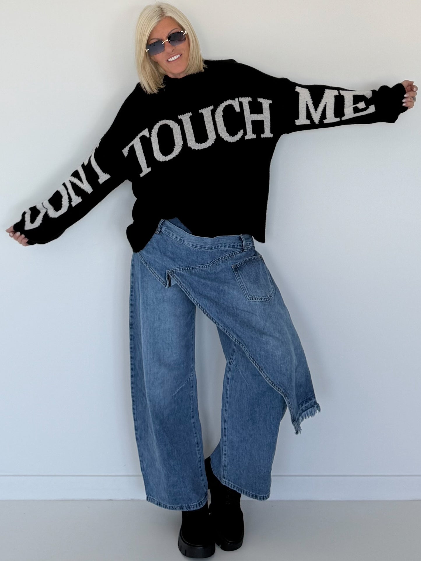 Oversized Strickpullover Dont Touch Me - schwarz-weiss