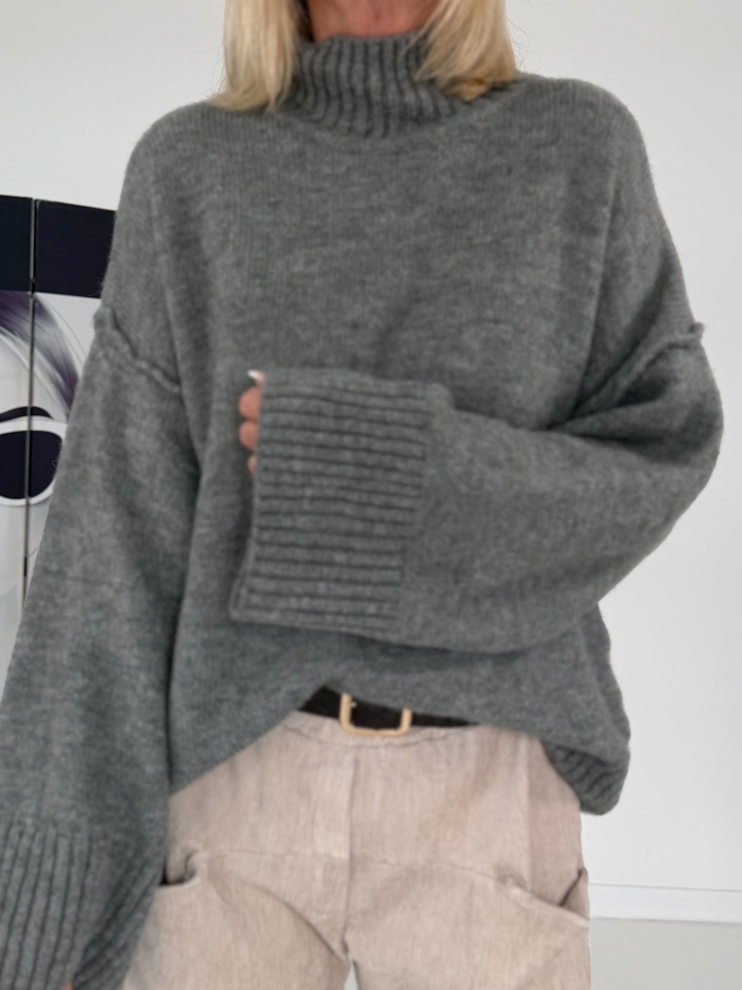 Cozy Turtleneck Sweater - anthracite