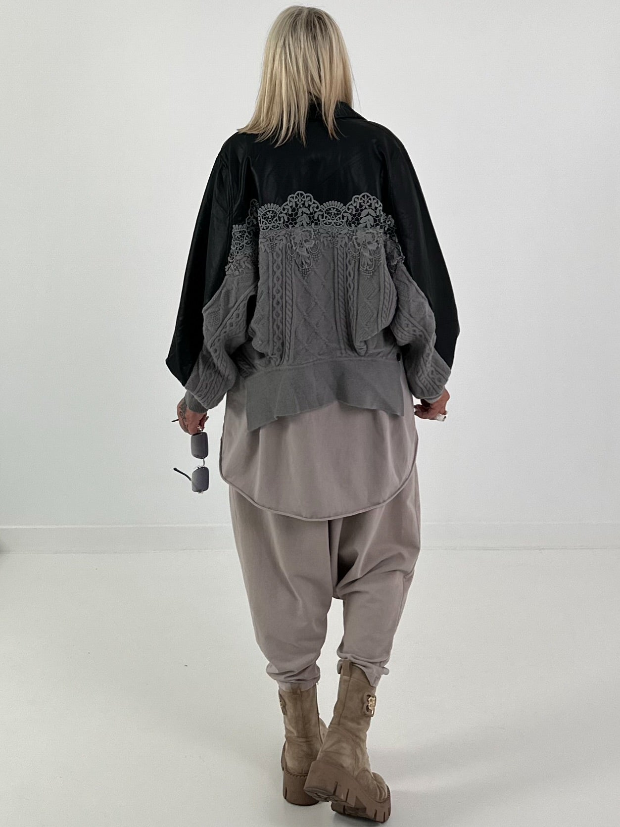 1 Jacke 2 Looks - schwarz-grau