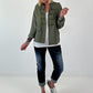 Leichte Jacke im Military Look - olive