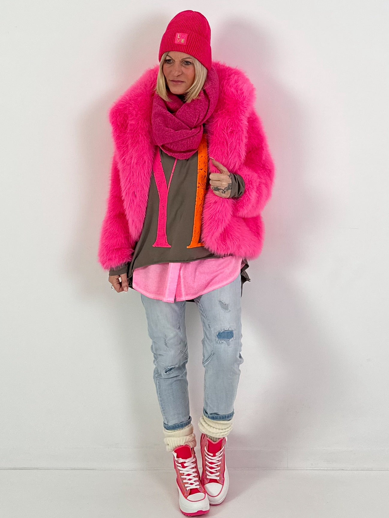 Bontjas model "Cloud 9" - neonroze