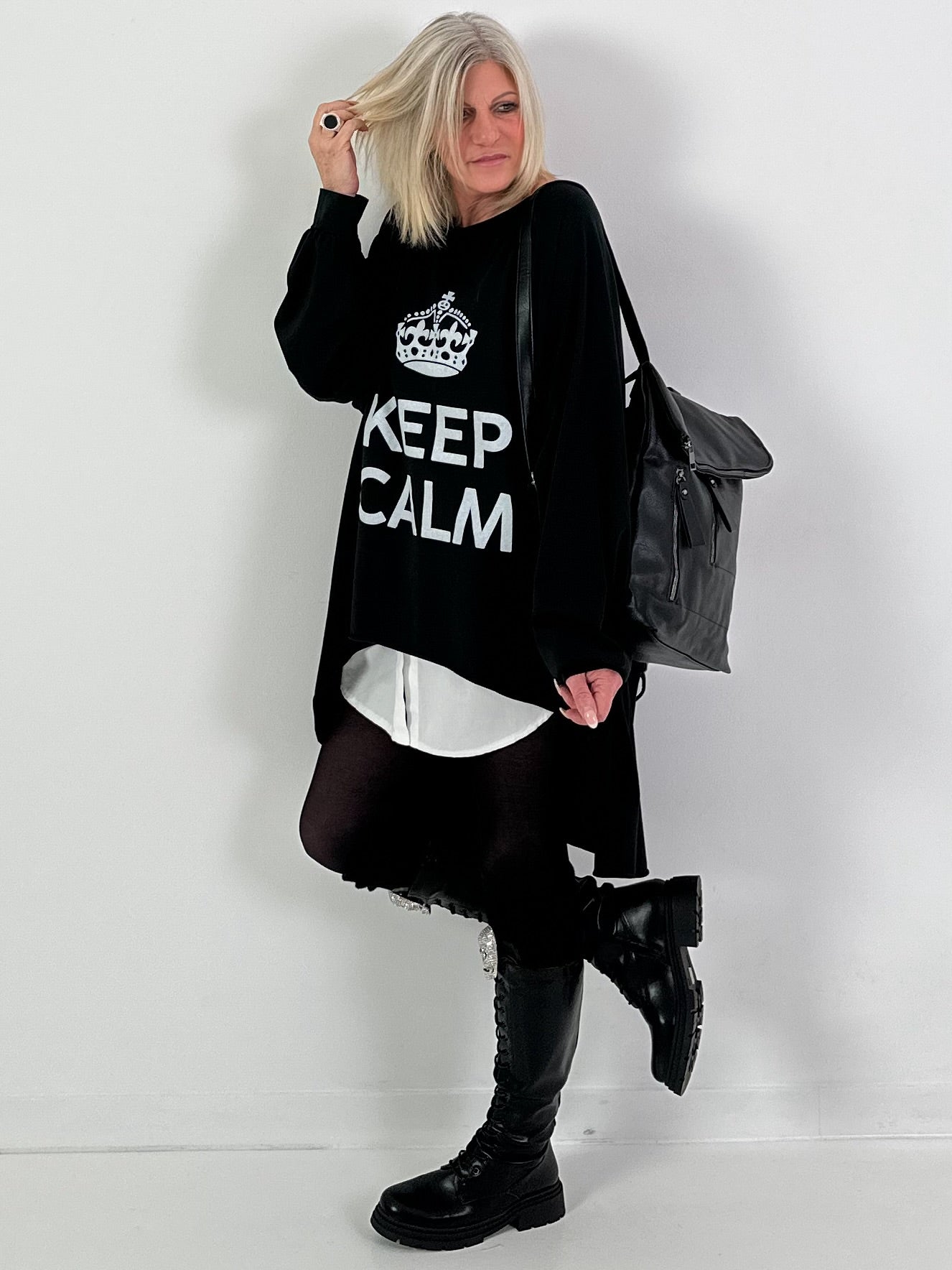 Oversized shirt model "KEEP CALM" - black