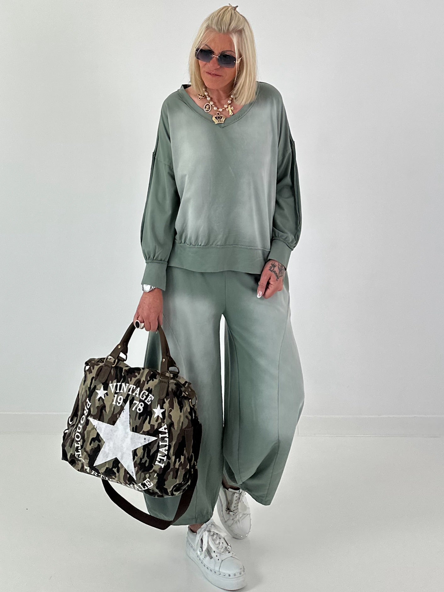 Casual sweatshirt in used look - kaki