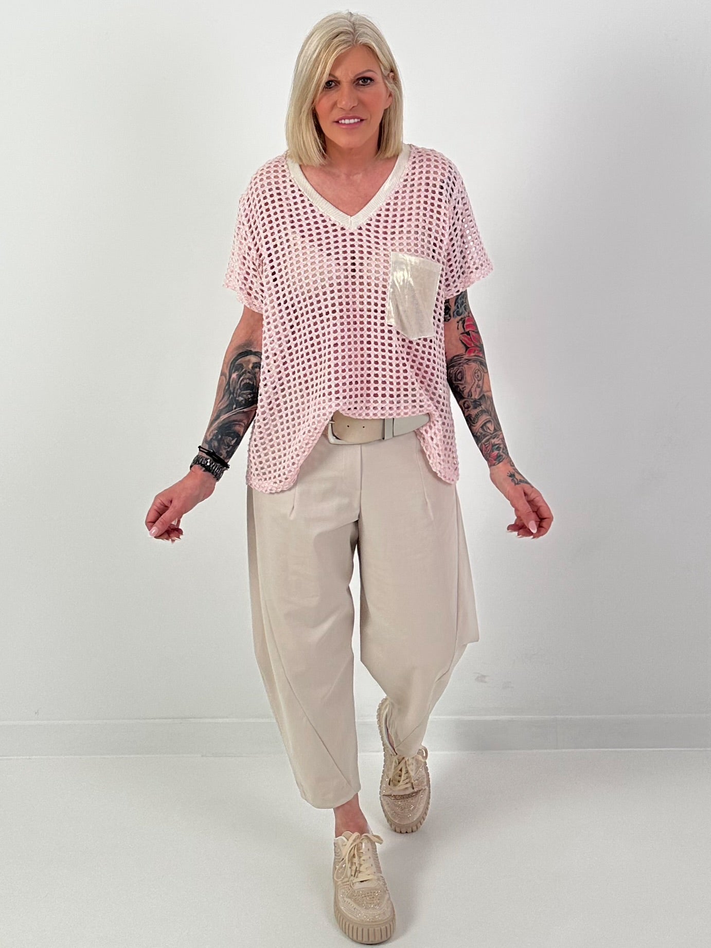 Häkelshirt mit V-Ausschnitt - rosa