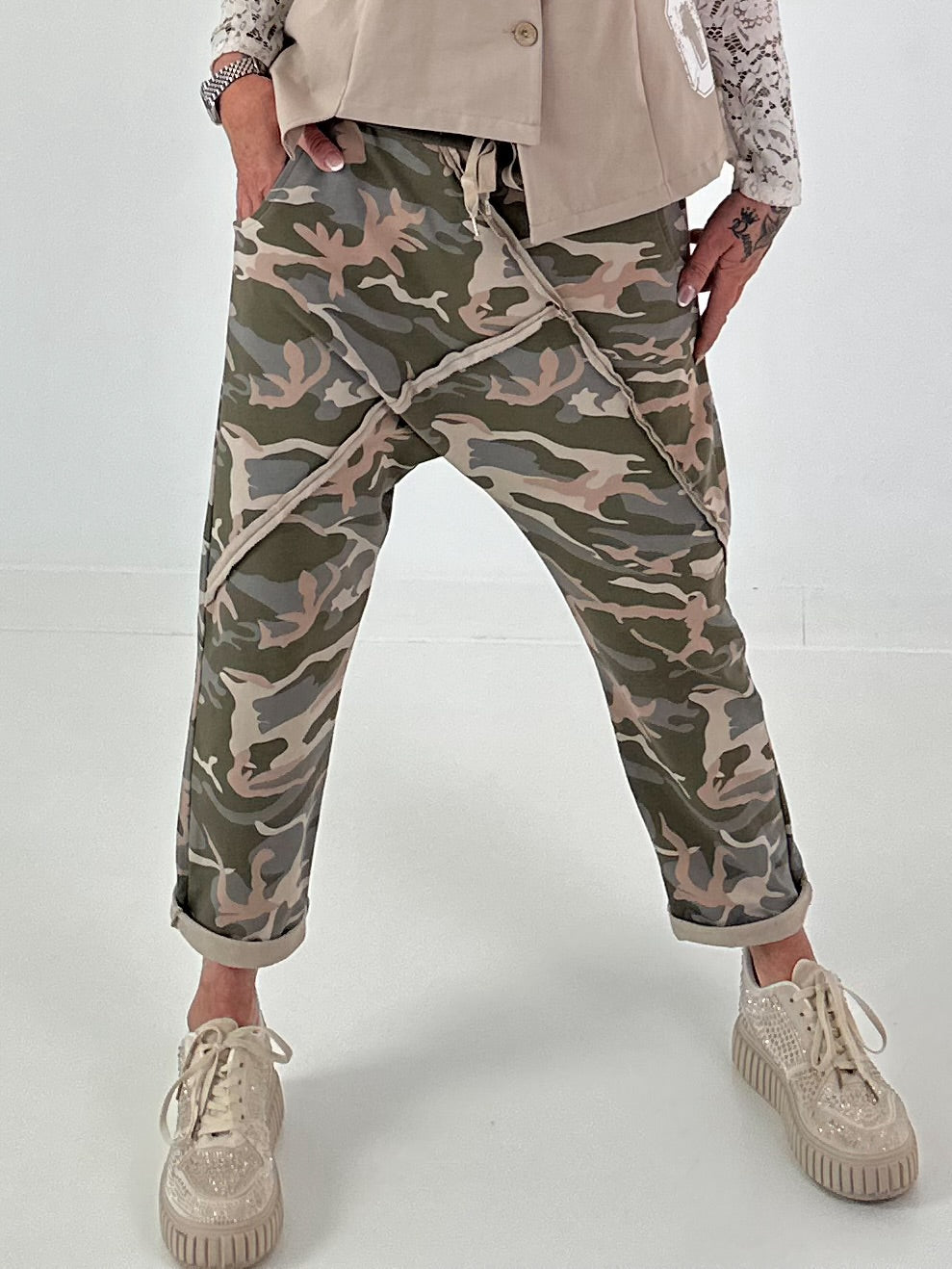 Camouflage Baggy  - beige - mehrfarbig ( lieferbar ab ca. 10.07.26)