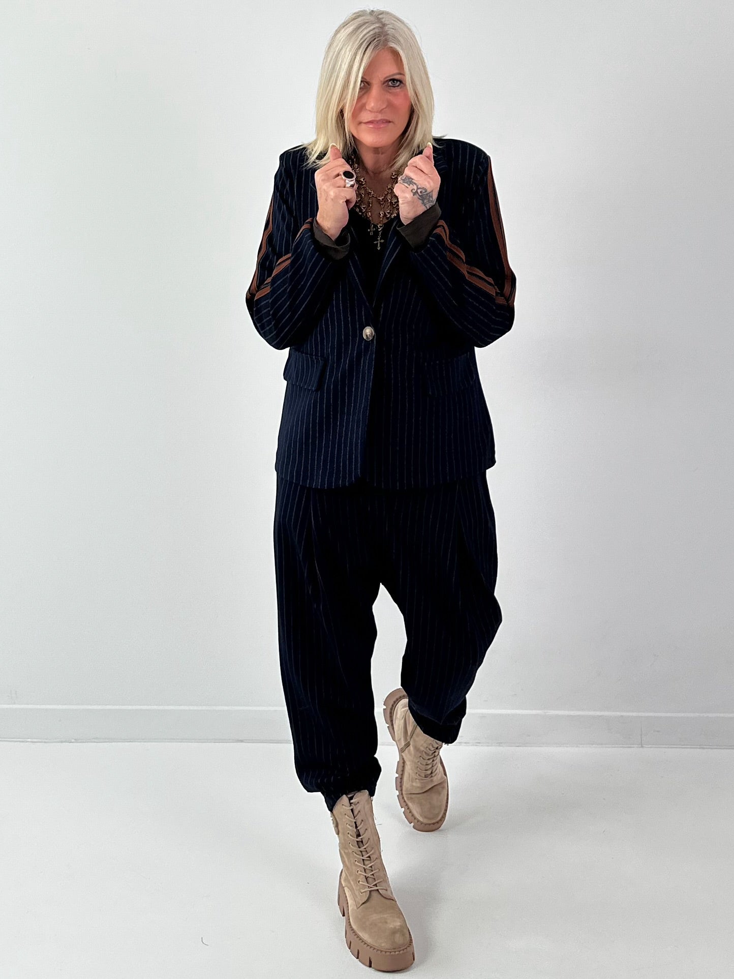 Blazer Modell "Office Out" - nachtblau