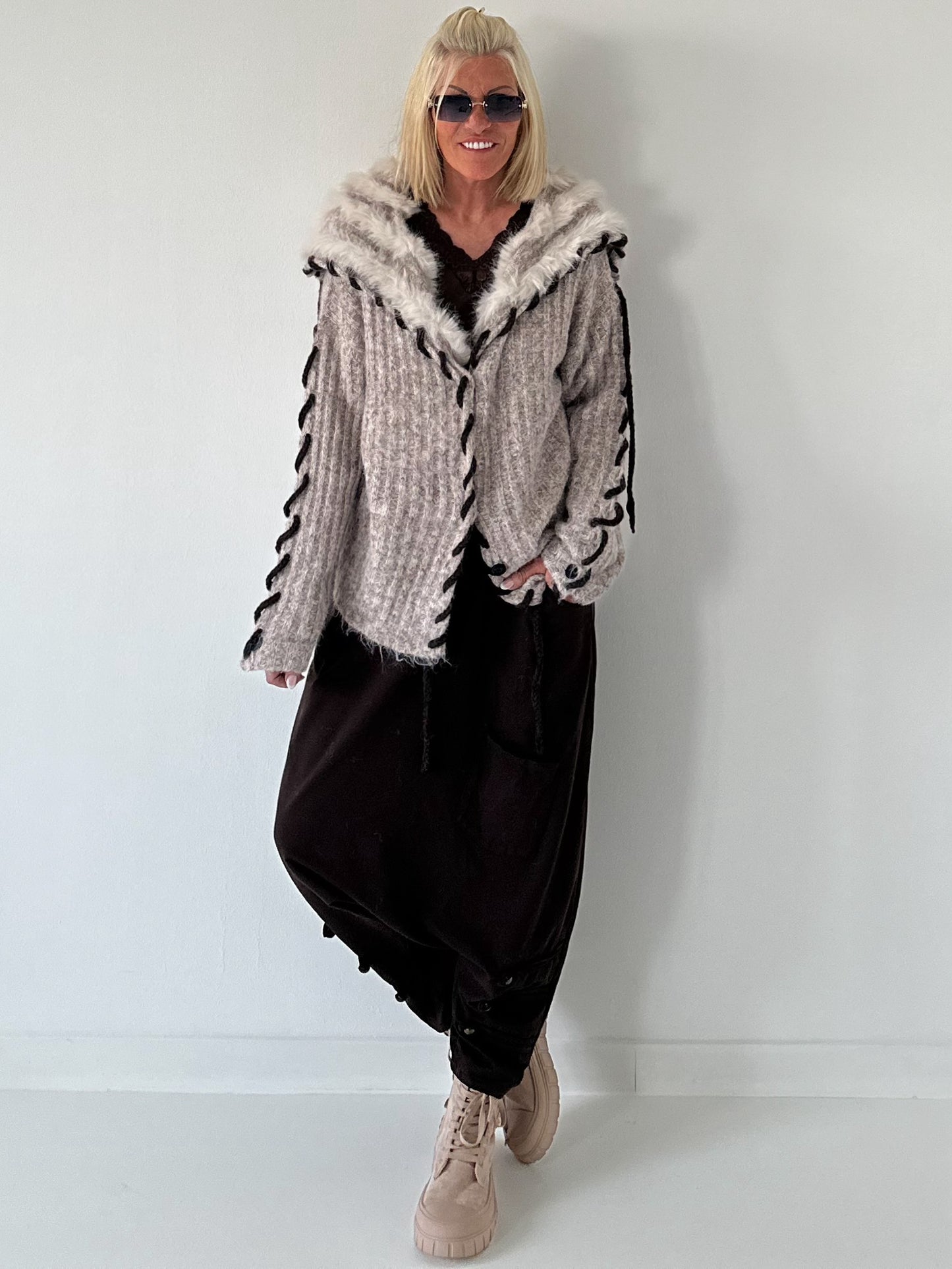 Haremhose mit Knopfdetails - mokka