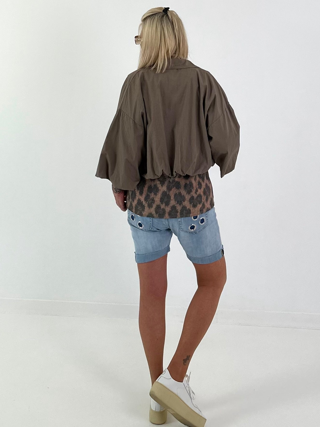 Sommer Crop-Jacke mit halben Arm - taupe