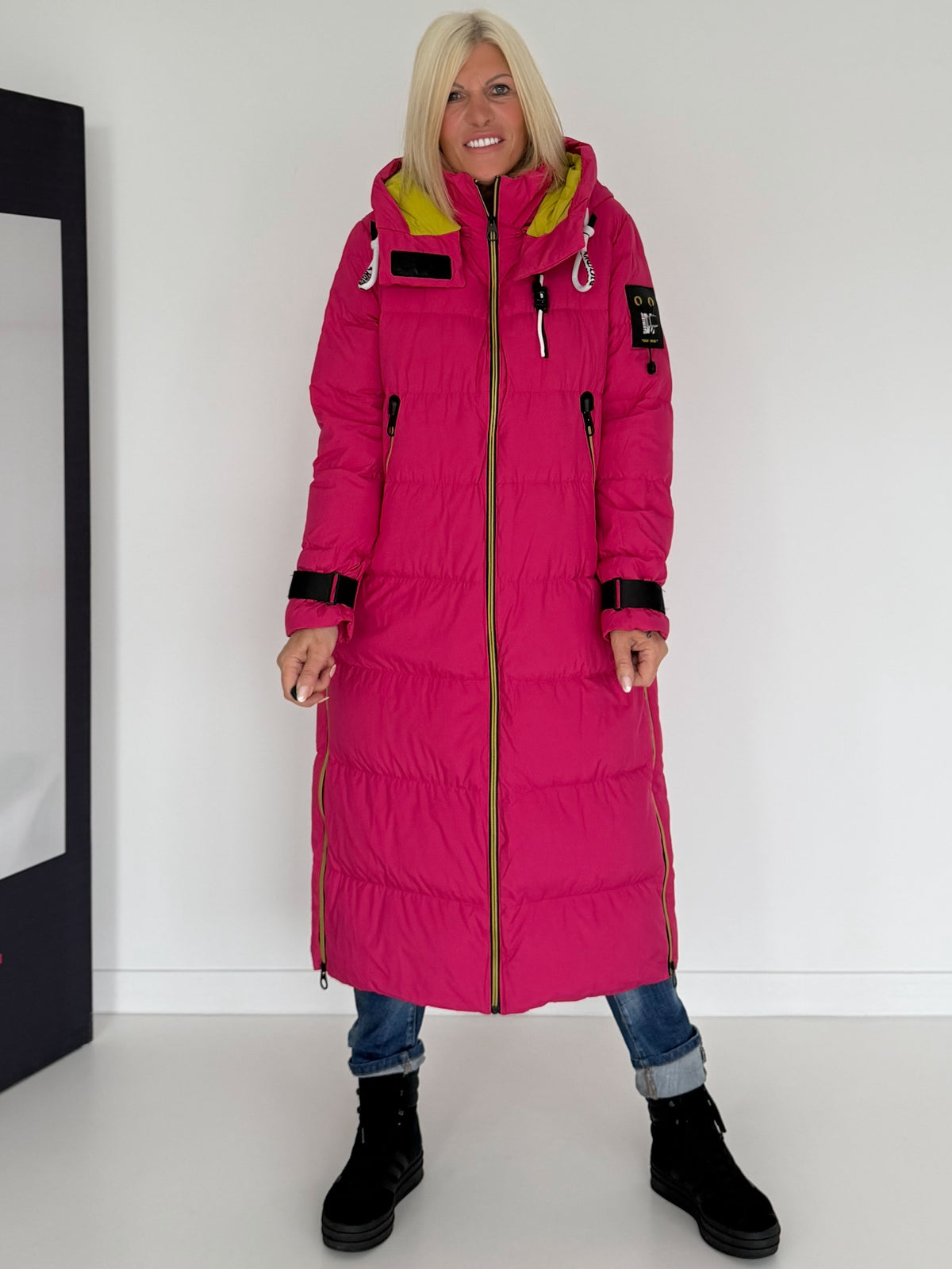 Daunenmantel mit Kapuze - pink
